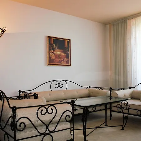 Hotel Villa Verde Szálloda Galabovo